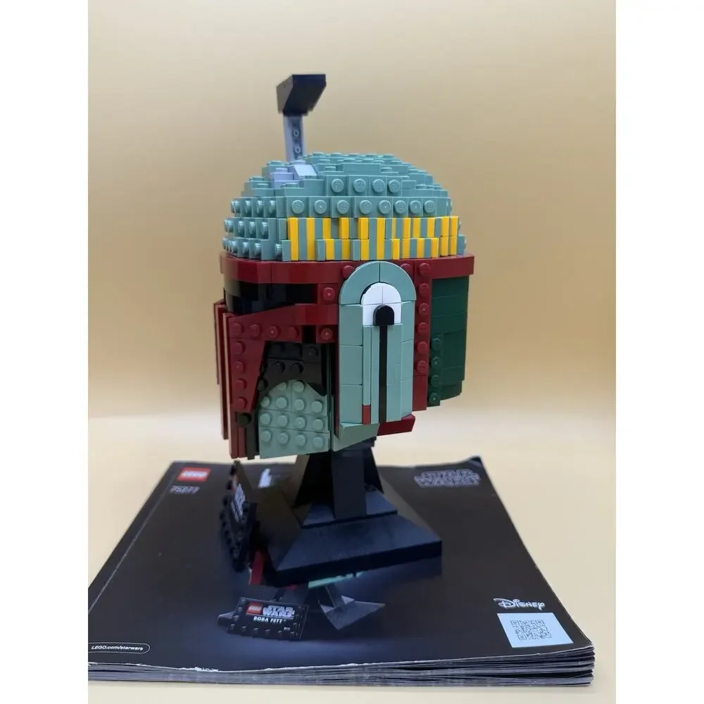 USED LEGO BOBA FETT HELMET SET 75277 - USED - 100%